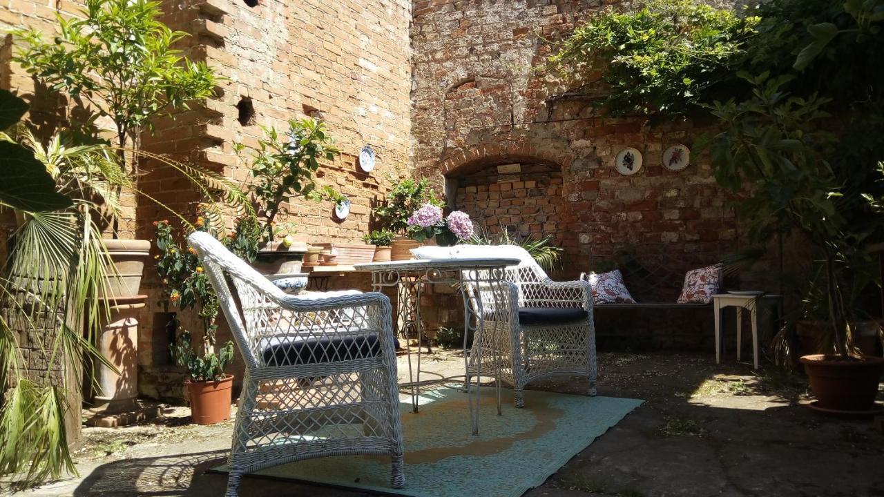 Gartenzimmer Im Schloss Neuhausen Neuhausen  Εξωτερικό φωτογραφία